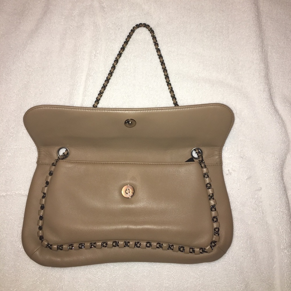 Handbag - Picture 4 of 6