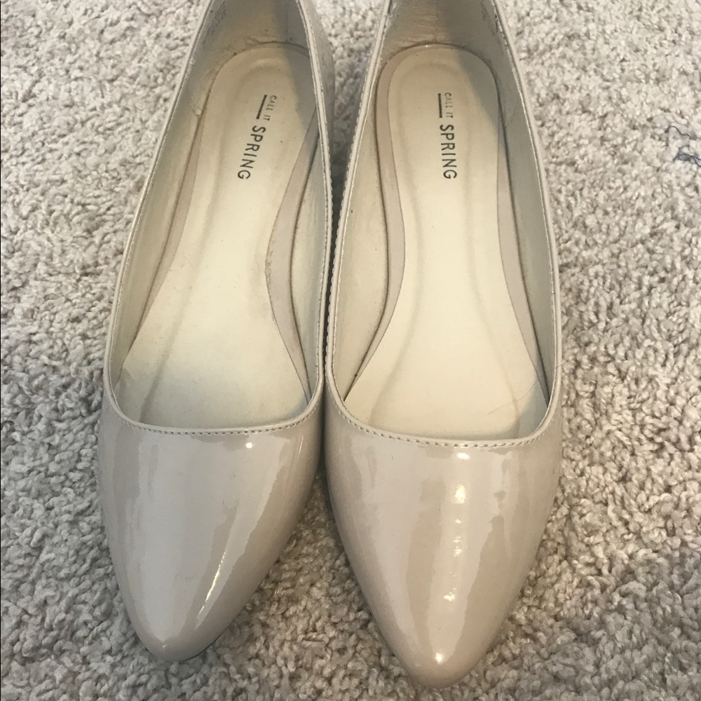 Nude Wedges