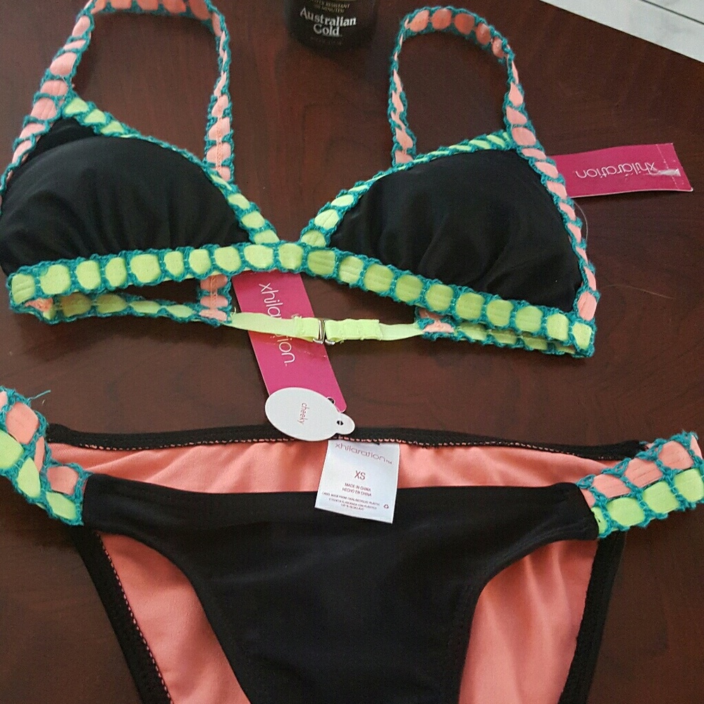 2 piece bathing suit