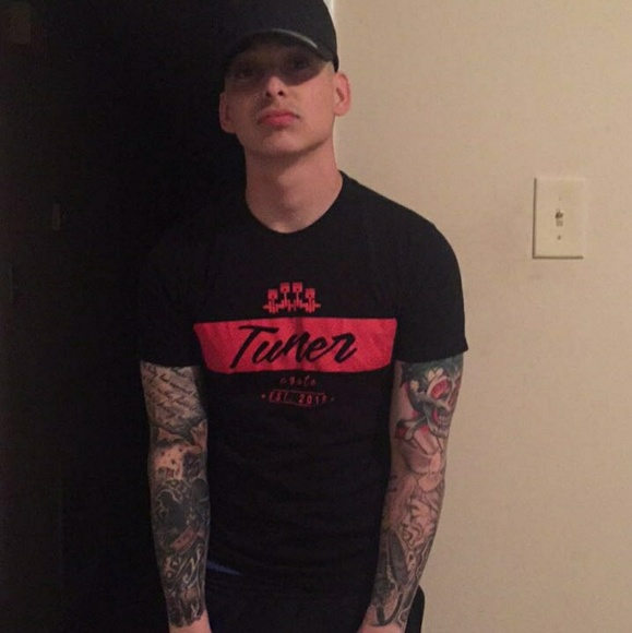 Meet your Posher, Sean - Picture 1 of 1