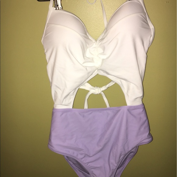 Bought but never worn super cute one piece - Picture 1 of 2