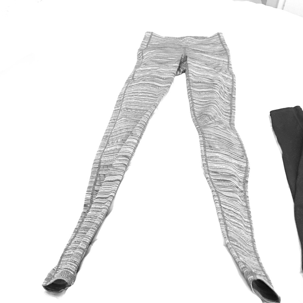 Athleta HighWaist Chaturanga Jaquard Tights