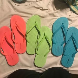 Old navy flip flops!! all 3 are size 7-8 like new