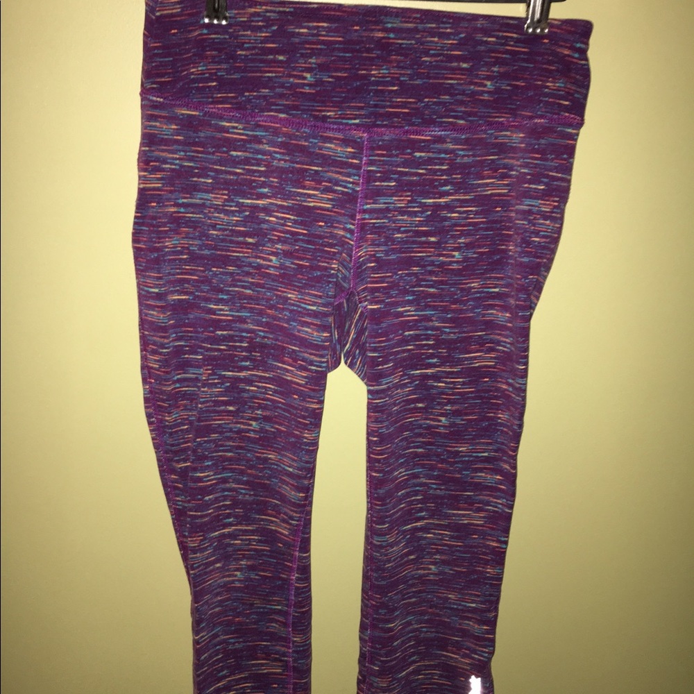 Medium Reebok crop leggings