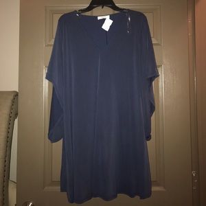 NWT FLOWY V-NECK DRESS
