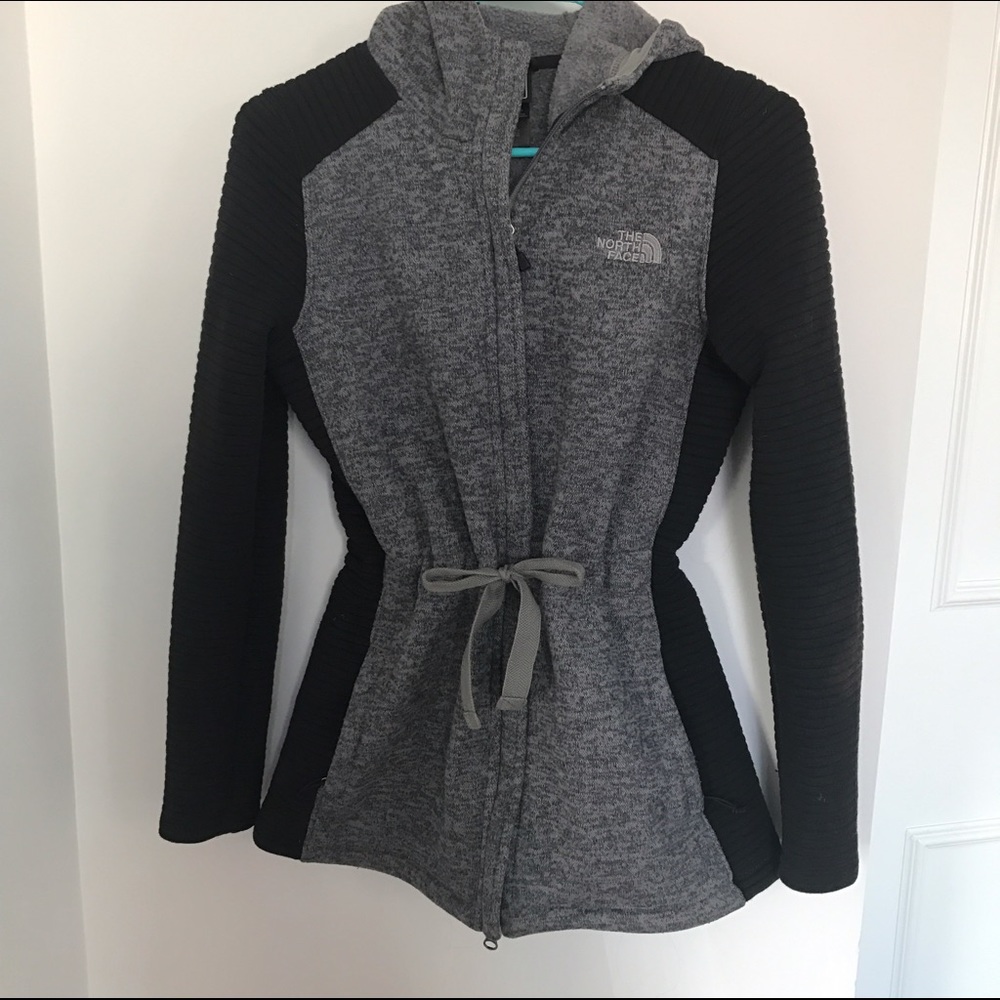 North face long hooded fleece