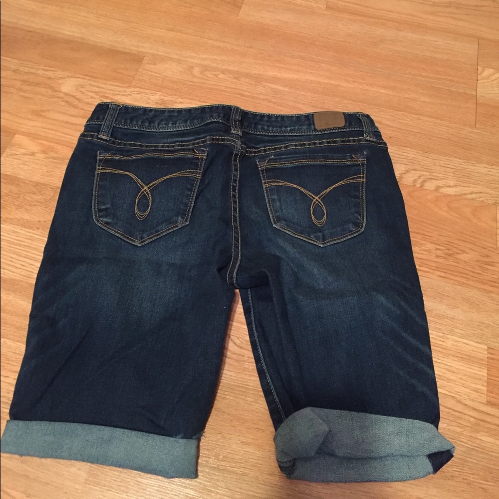 American Rag shorts - Picture 3 of 4