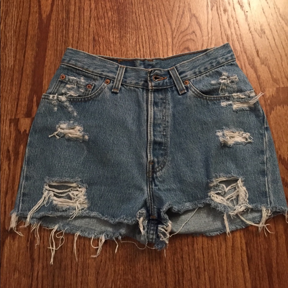 Distressed high-waisted denim shorts!