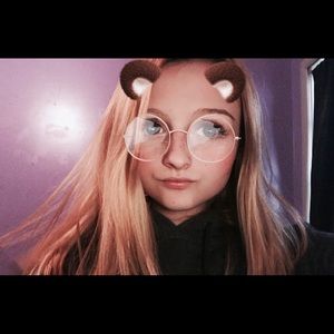 Meet your Posher, Shelby