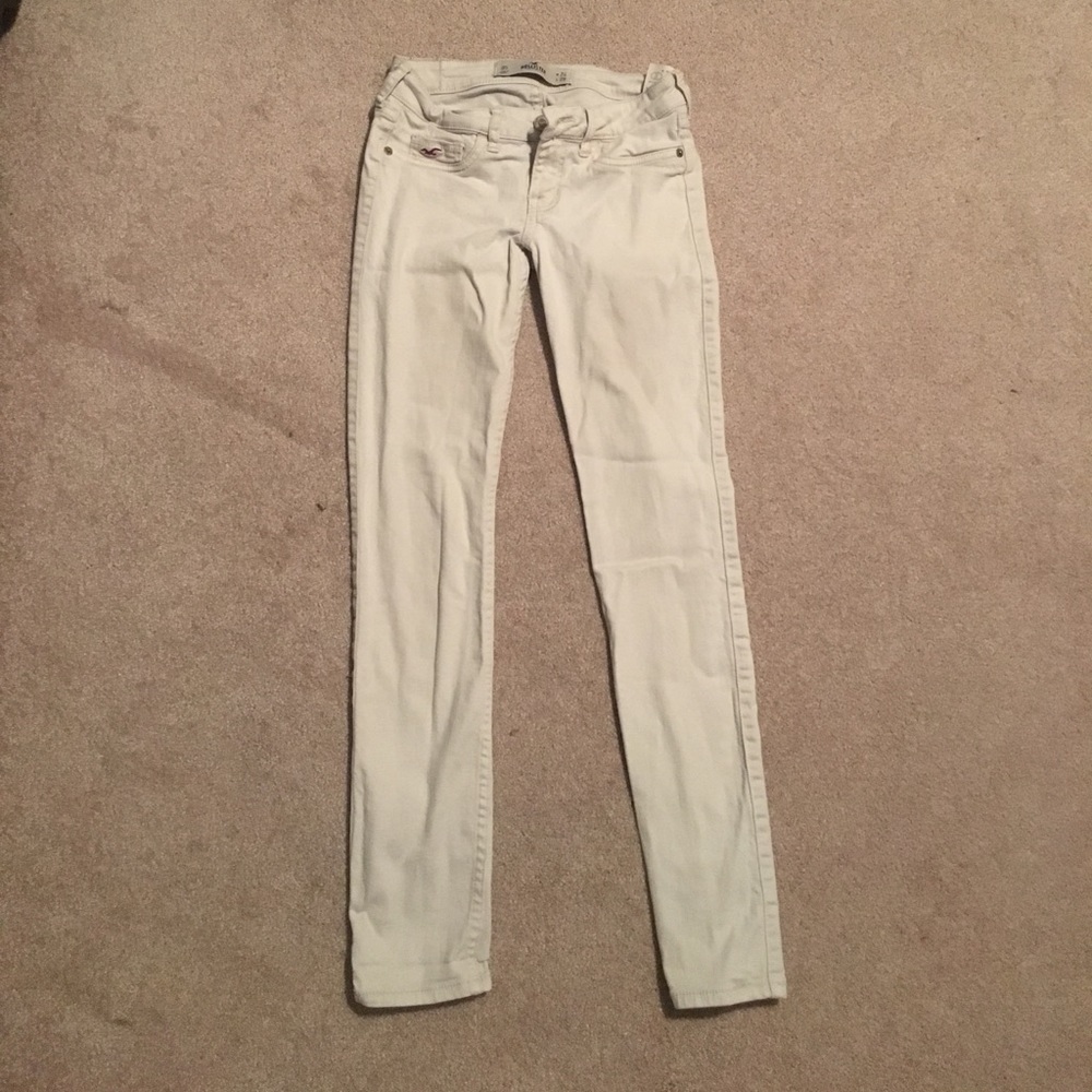White Hollister jeans