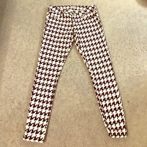 NWOT houndstooth printed skinny pants