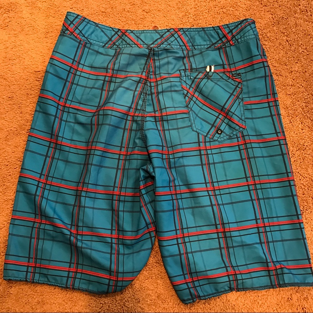 Quicksilver board shorts all way stretch size 34