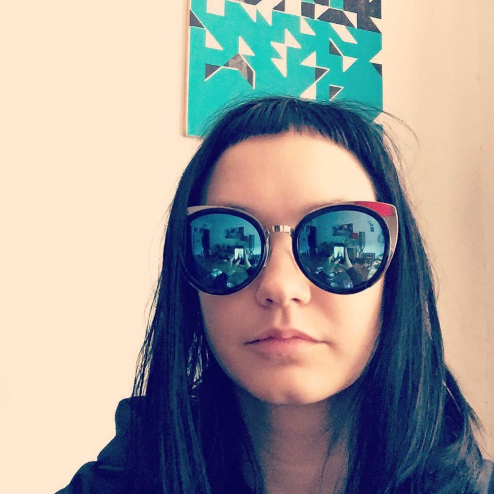 Meet your Posher, Lisa