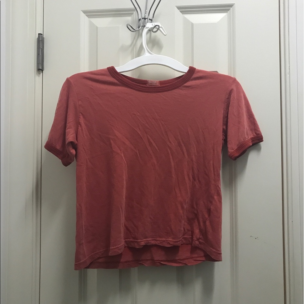NWOT Brandy Melville Jamie tee shirt