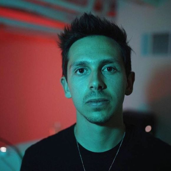 Meet your Posher, Zachary - Picture 1 of 1