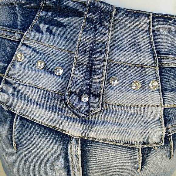 Sale Square Saudia Denim - 27 L Square Denim Sale L Square High Waist sale square saudia denim 27 l square denim sale l square high waist