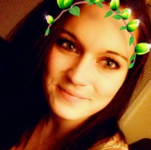 Meet your Posher, Jessica