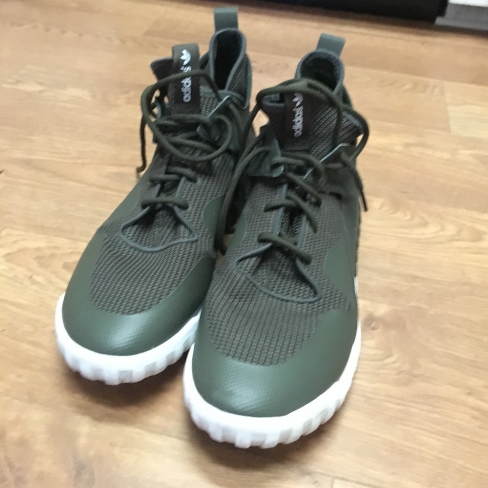 Adidas tubular