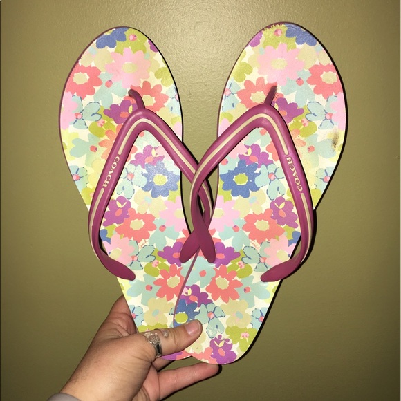 Coach flip flops - Picture 1 of 1