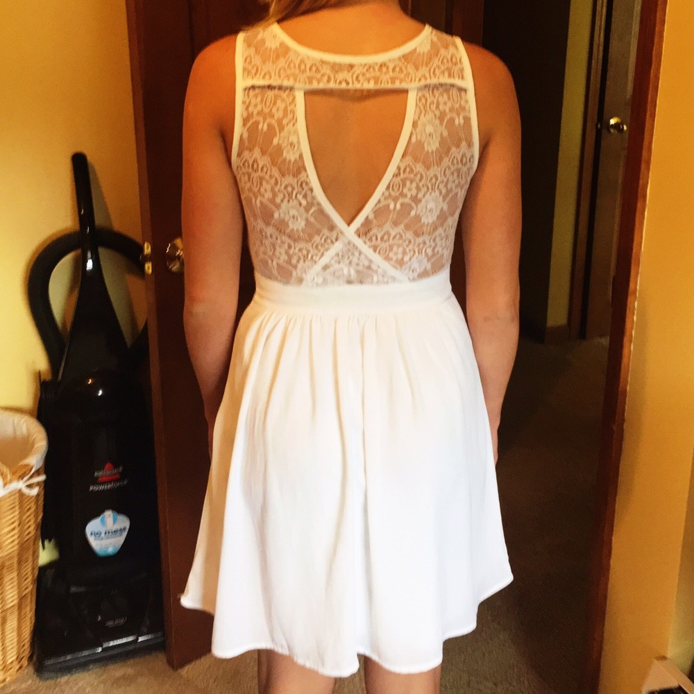 *MOVING SALE*BUY NOW* White Lace A-line Dress