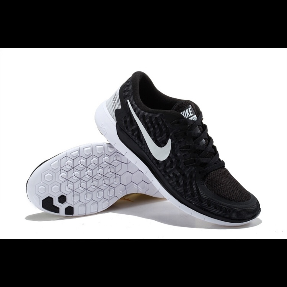 Nike Free Run 5.0 (BRAND NEW)