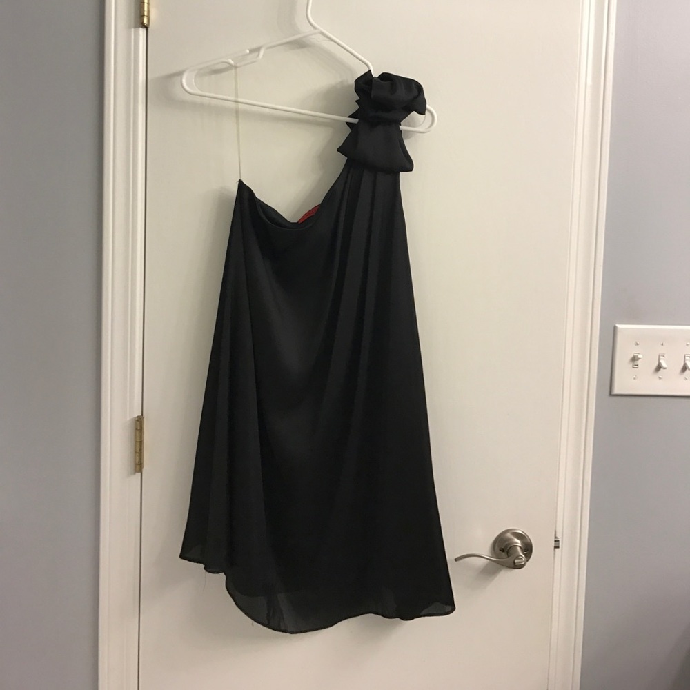 One shoulder belted dress