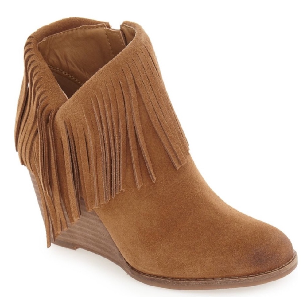 🆕 Lucky Brand Honey Suede Yachin Wedge Bootie