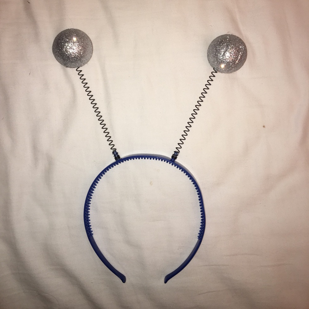 Alien headband