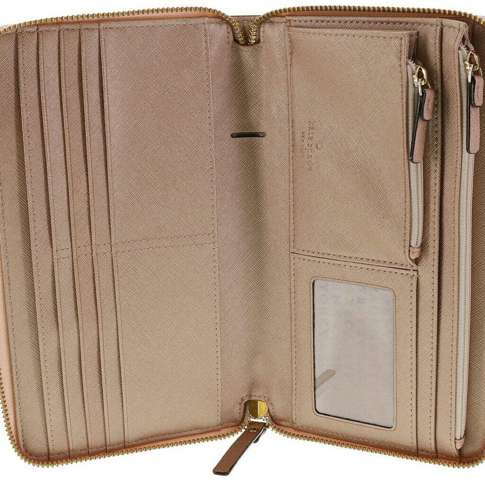 *** ISO*** Kate Spade Newbury Lane Talla Clutch