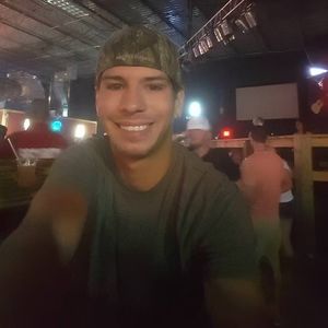 Meet your Posher, Joshua