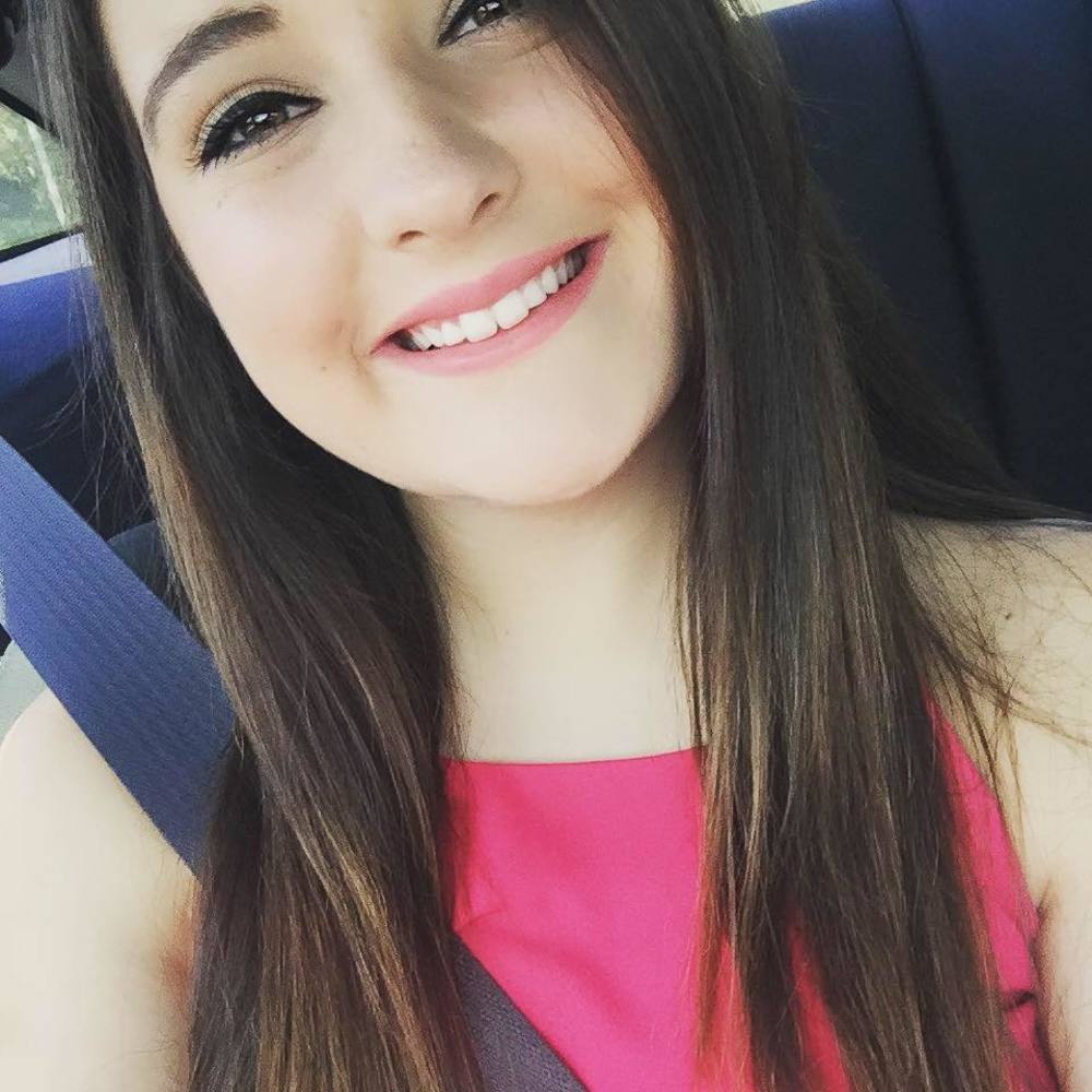 Meet your Posher, Auburn