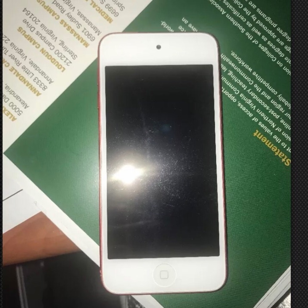 iPod touch 6th Generation (PRODUCT)RED