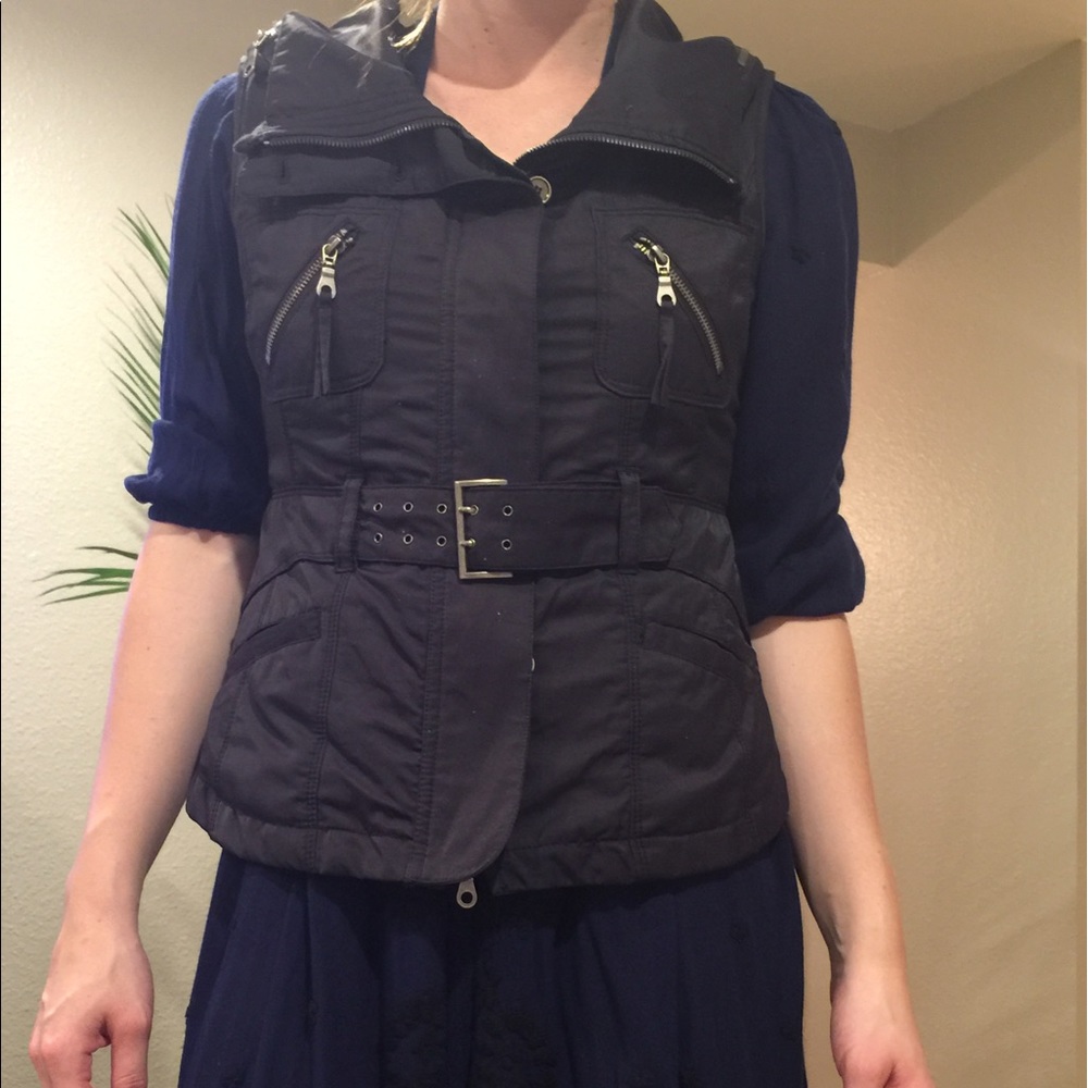 G.E.T Vest