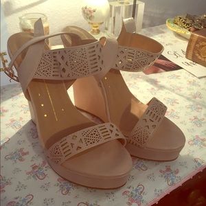 Adorable wedges!