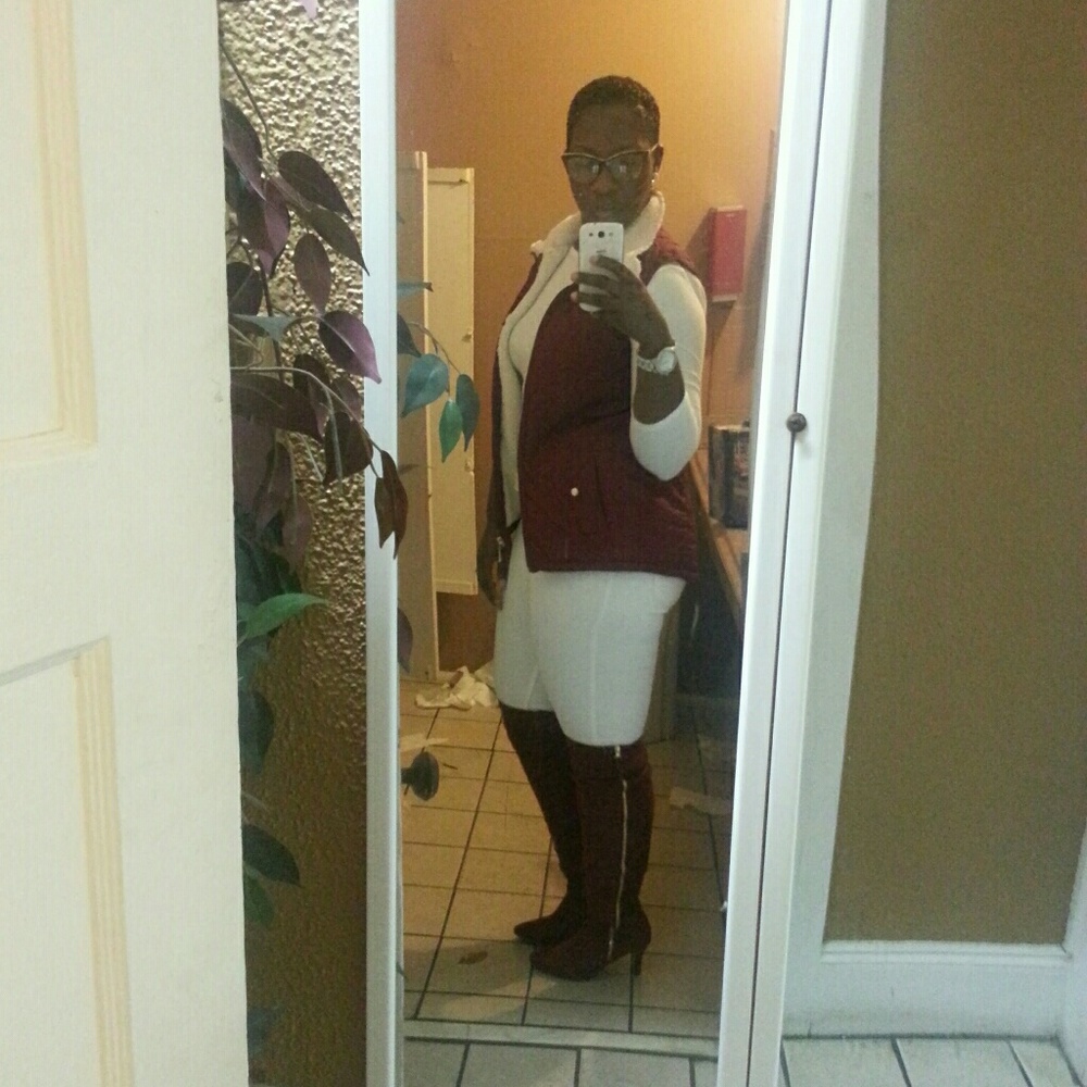 Meet your Posher, Angela