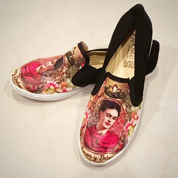 New Frida Kahlo Tennis Shoes Loafers Flats Black - Picture 2 of 3