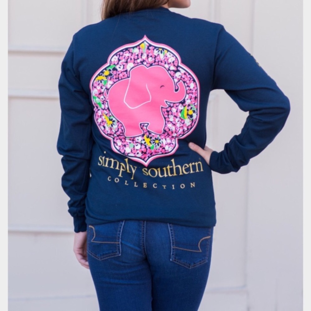 Simply Southern t shirt with an elephant on back