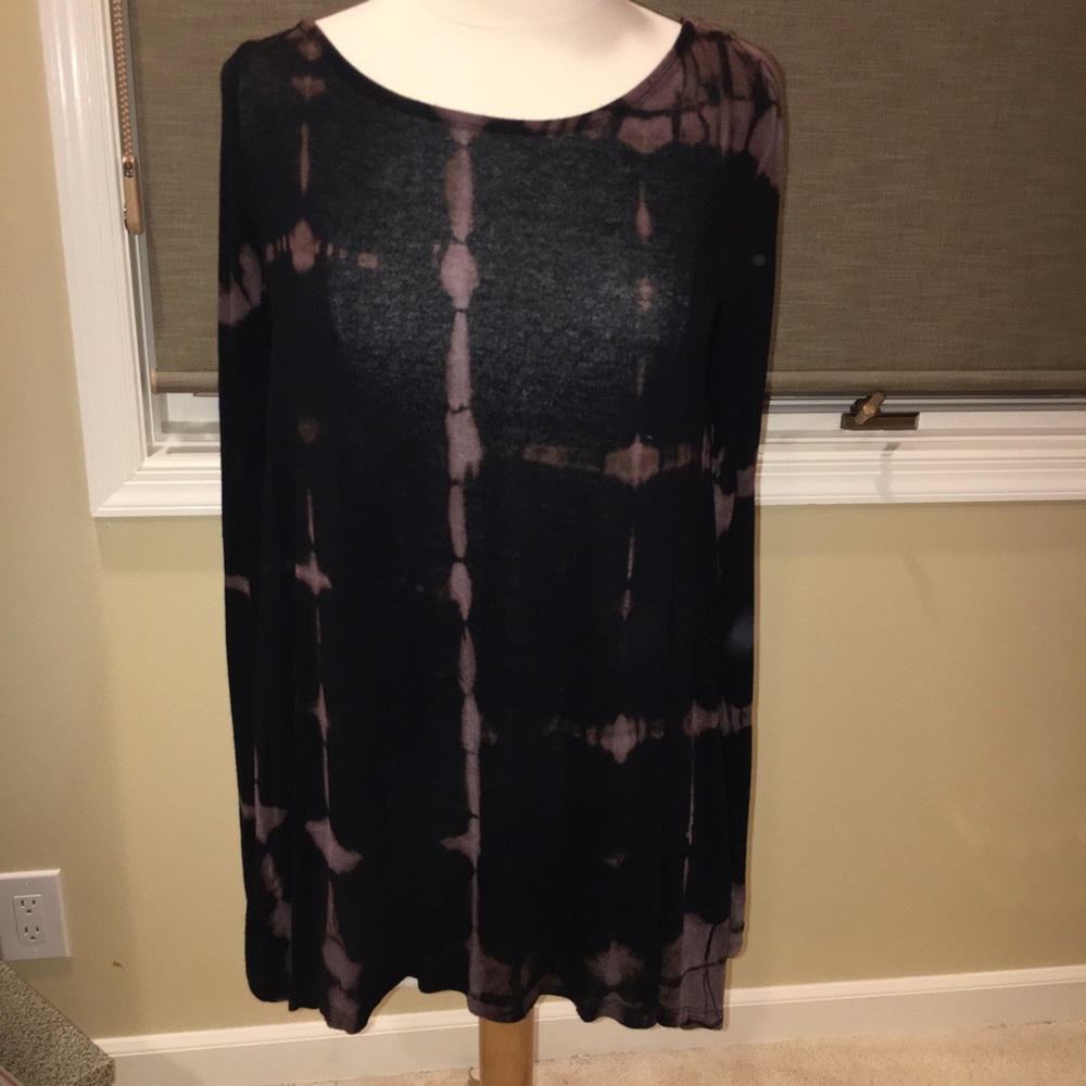 Tie-dye long sleeve shirt