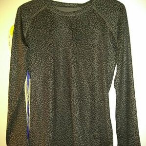 Workout Shirt Buddle!