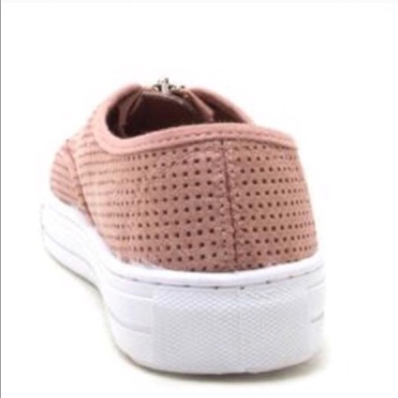 Size 6 Blush Zip Up Small Platform Sneaker - Picture 3 of 4