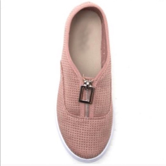 Size 6 Blush Zip Up Small Platform Sneaker - Picture 4 of 4