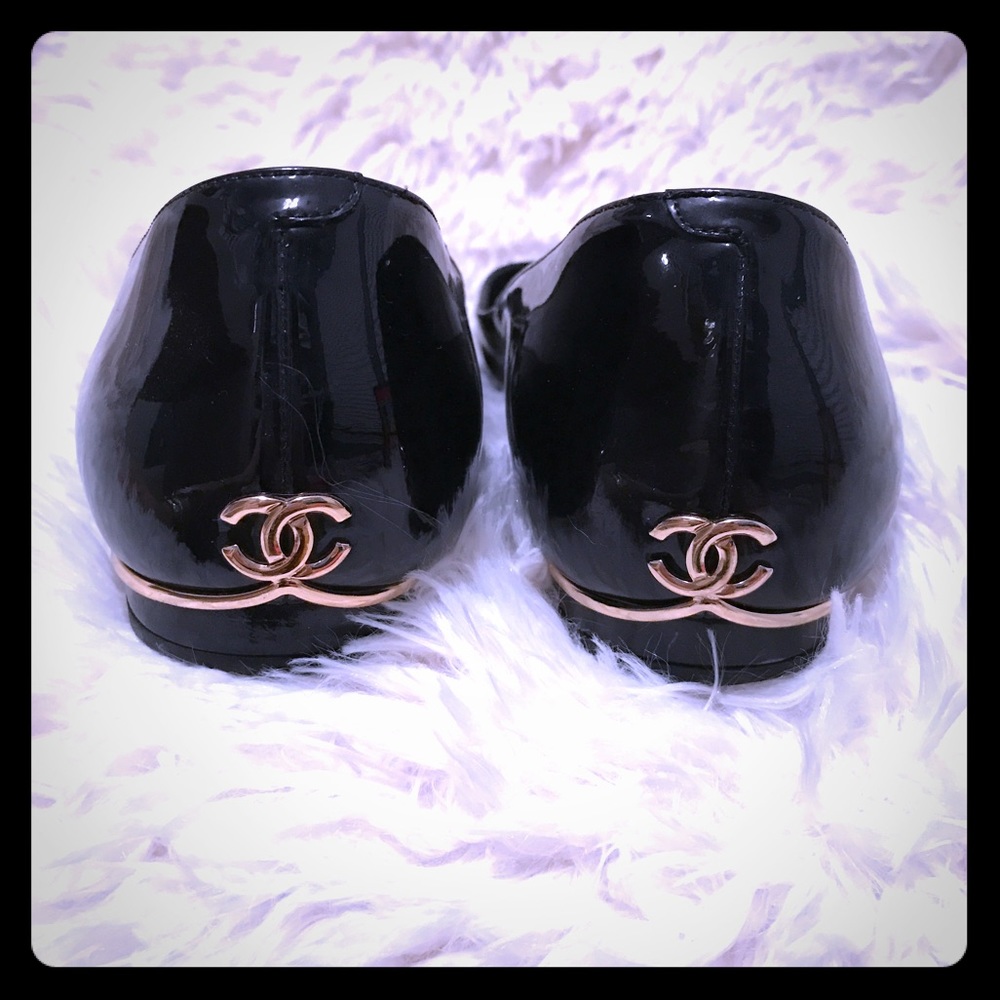 Chanel patent leather peep toe flats