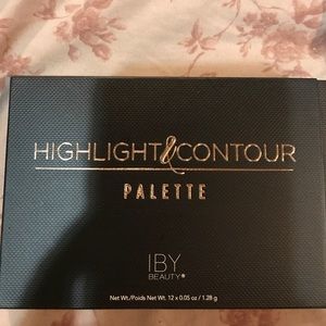 IBY beauty highlight & contour palette