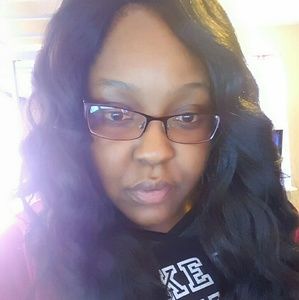 Meet your Posher, Latrisha