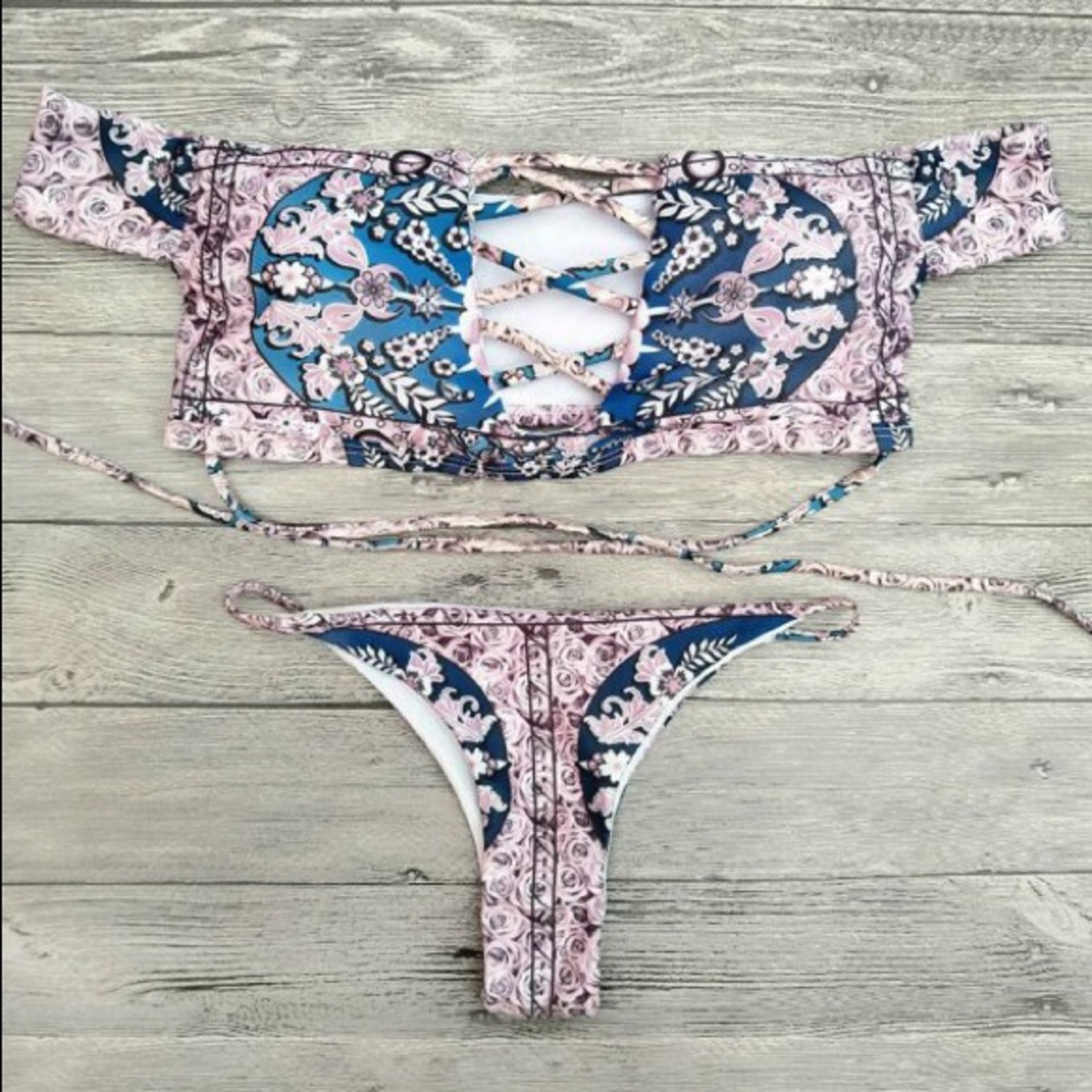 NEVER WORN ZAFUL BIKINI!!