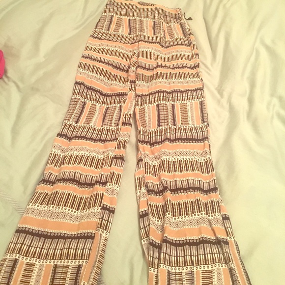 Patterned Boho Bell Bottom Pants Size XS - Picture 1 of 2