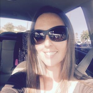 Meet your Posher, Krystal