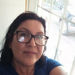 Meet your Posher, Abigail