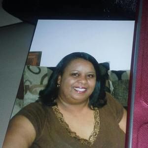 Meet your Posher, Lois