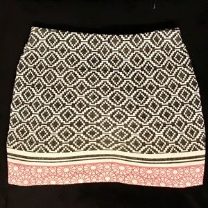 NWOT Zara Trafaluc Aztec Patterned Mini Skirt 26